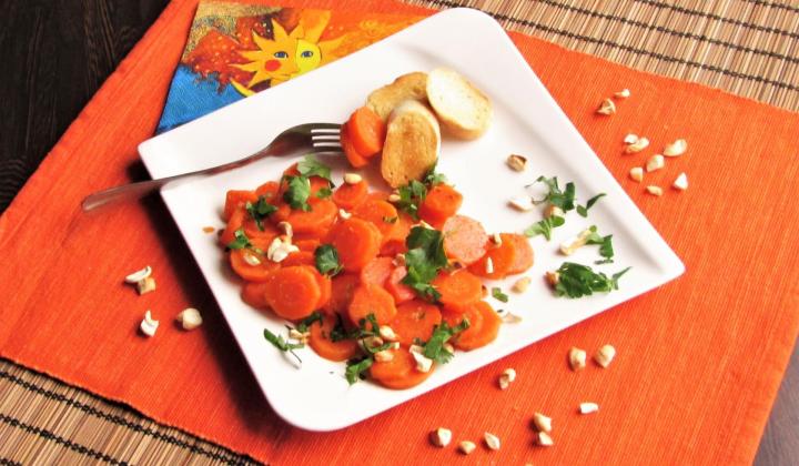 Jak na teplý mrkvový salát protknutý Orientem | recept Jak na teplý mrkvový salát protknutý Orientem | recept