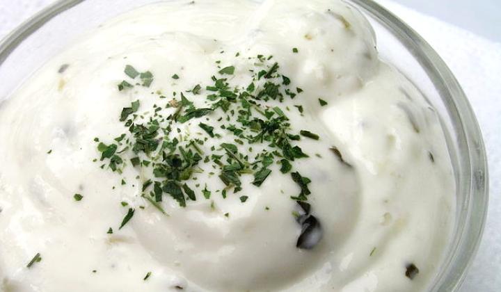 Jak udělat domácí tatarskou omáčku | recept Jak udělat domácí tatarskou omáčku | recept