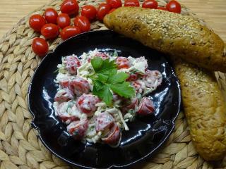 Jak připravit rajčatový salát se sýrem | recept Jak připravit rajčatový salát se sýrem | recept