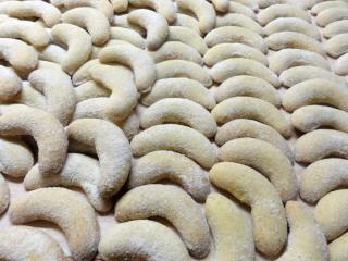 Jak upéct vanilkové rohlíčky podle stoletého receptu | recept