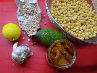 Jak udělat cizrnovou pomazánku s avokádem | recept Jak udělat cizrnovou pomazánku s avokádem | recept